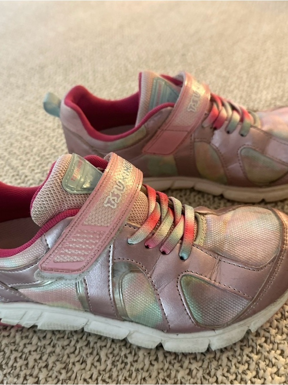 Girls Iridescent Pink velcro Tsukihoshi Sneakers size 1